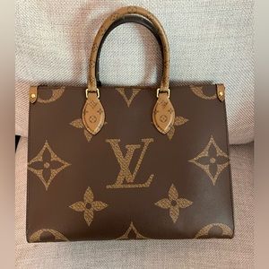 Louis Vuitton OnTheGo MM Monogram